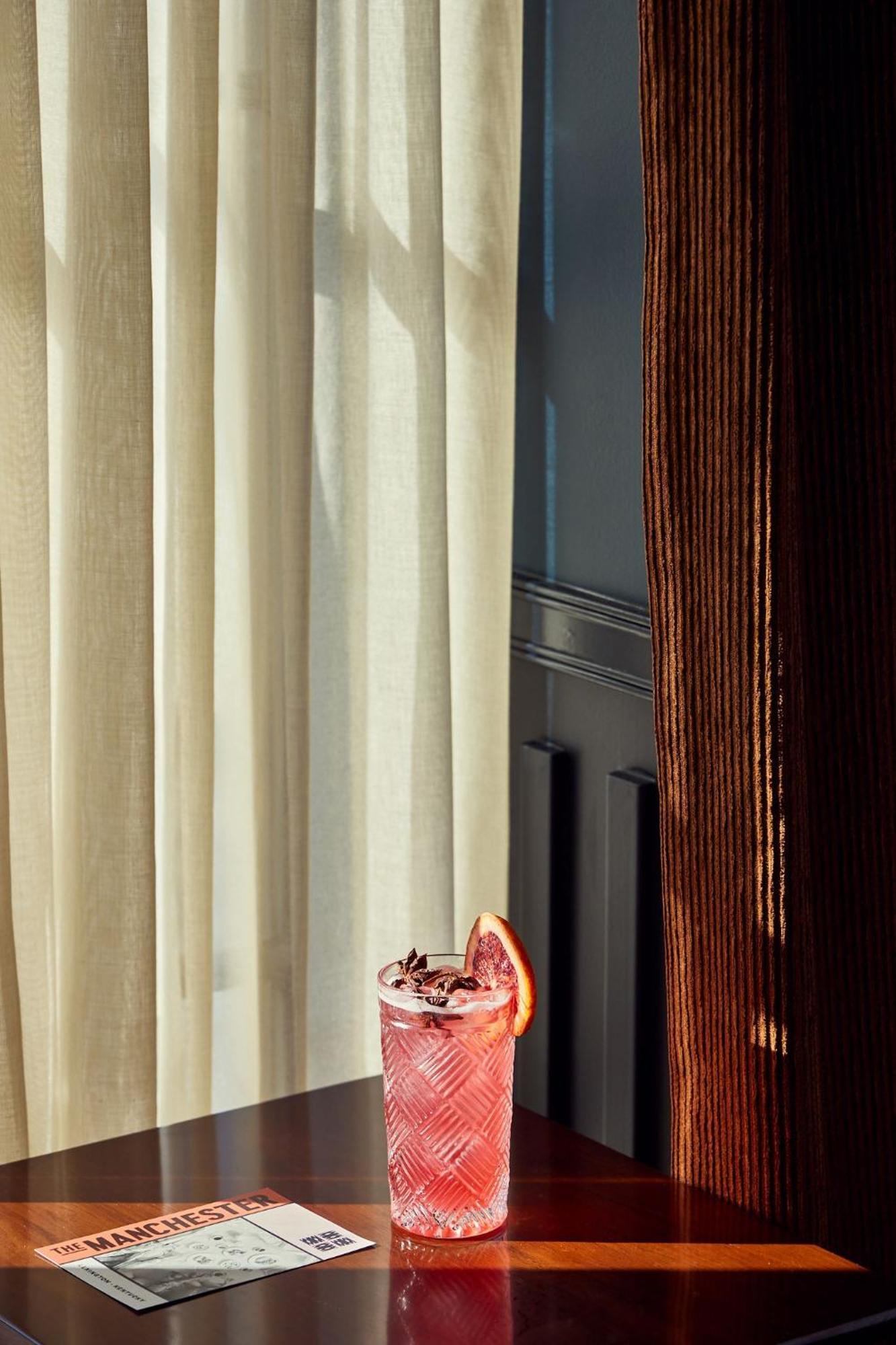 The Manchester Hotel Лексингтон Экстерьер фото